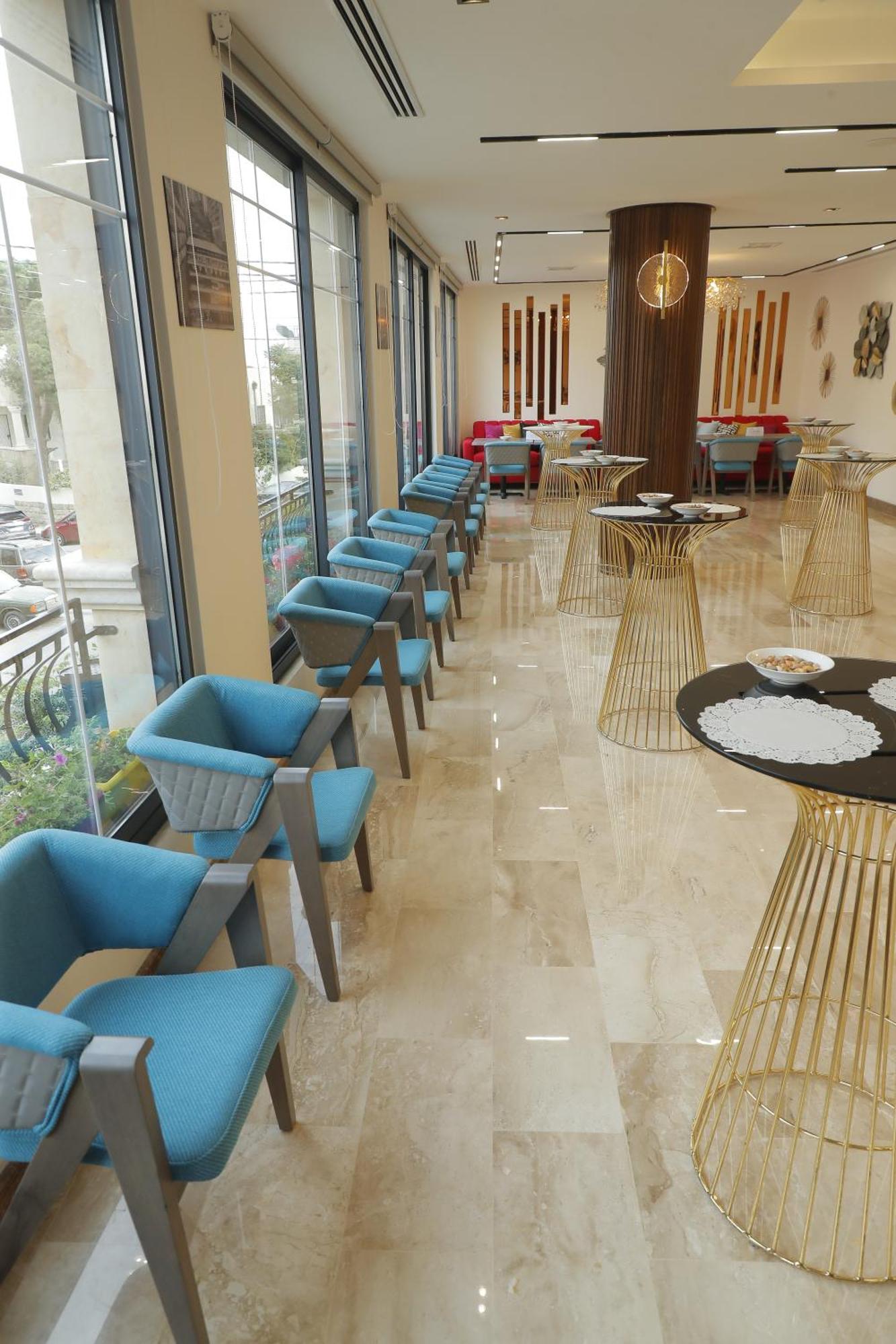 Hotel Soho Midtown Ash Shumaysani Esterno foto
