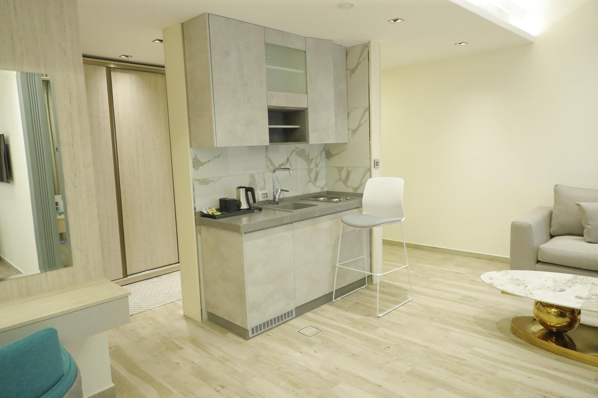 Hotel Soho Midtown Ash Shumaysani Esterno foto
