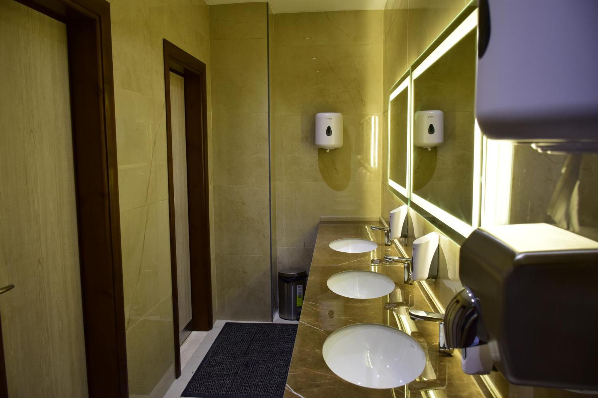 Hotel Soho Midtown Ash Shumaysani Esterno foto